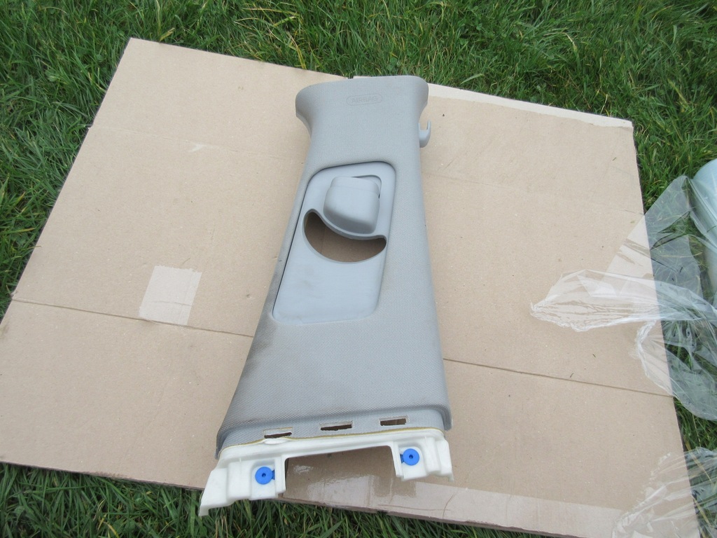 фото №1, Hyundai i40 обивка пластик защита стойка правая