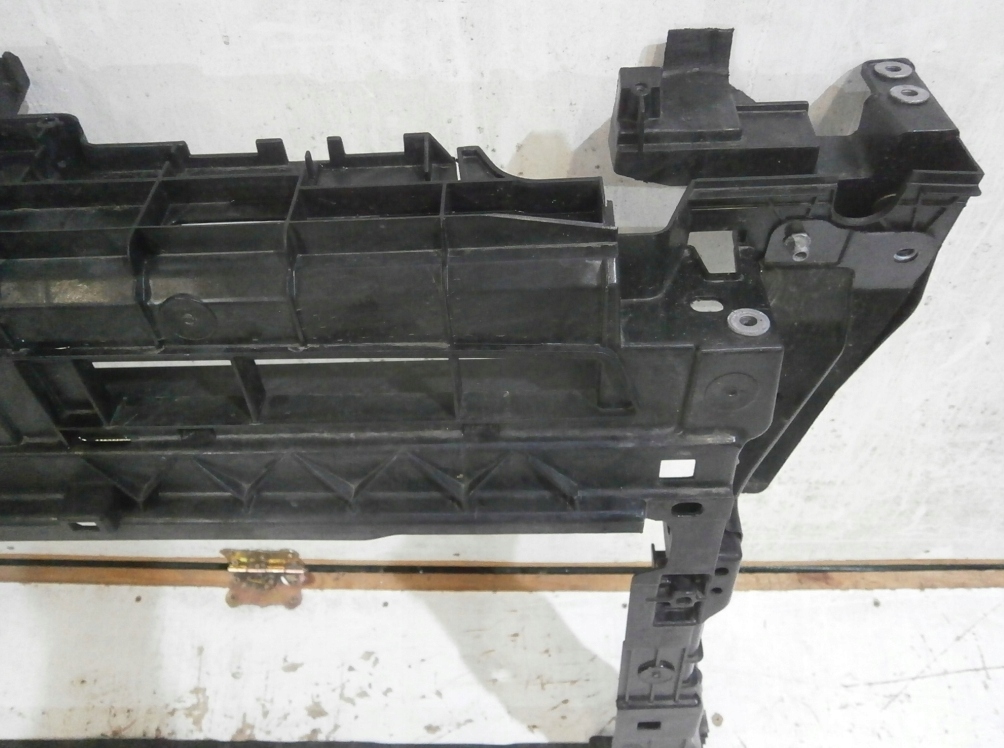 фото №5, Pas передний усилитель vw t-roc 2ga