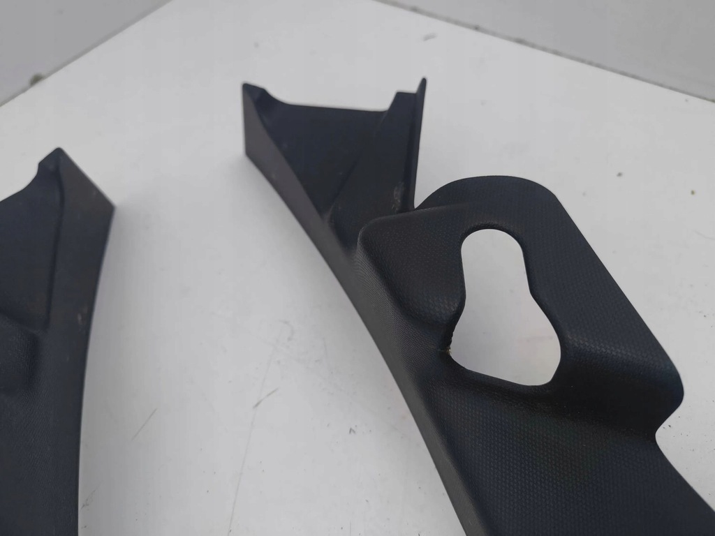 фото №7, Renault zoe 2019 комплект защита средняя стойка / c