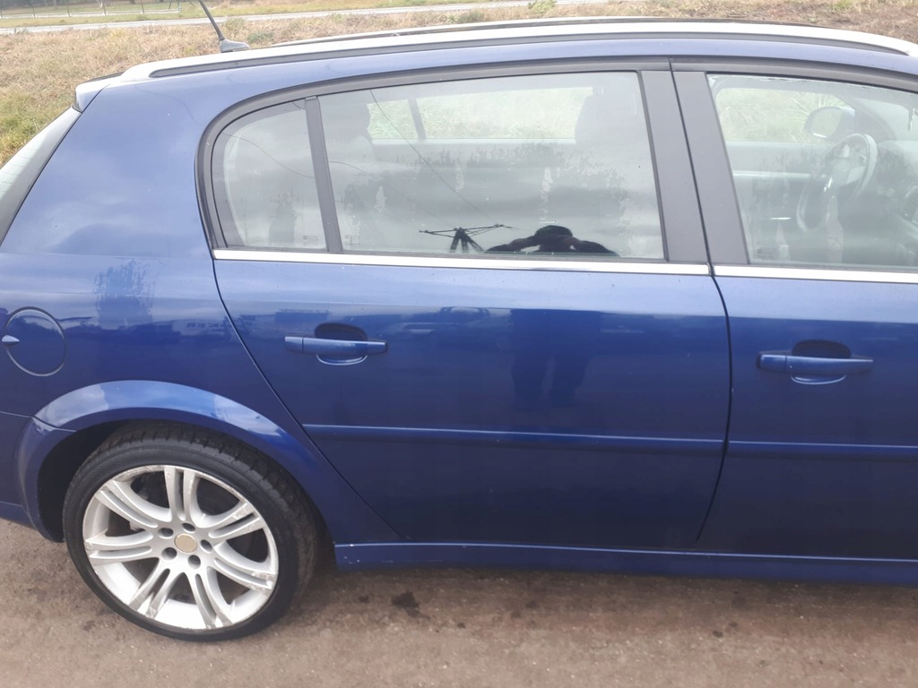 фото №1, Opel signum fl дверь правый задняя код лакокрасочного покрытия z21b