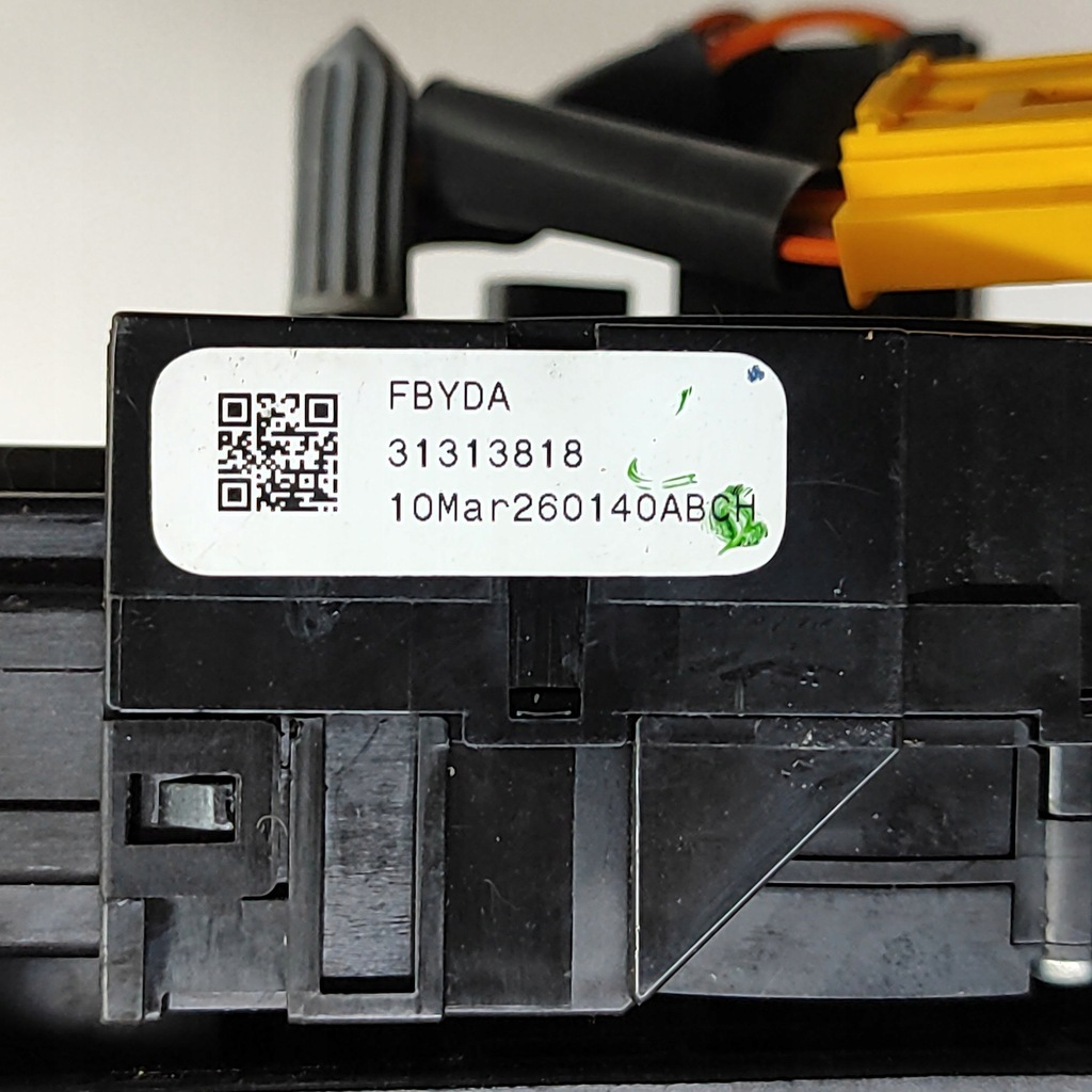 фото №10, Volvo s60 2011 рычаг / переключатель поворотники