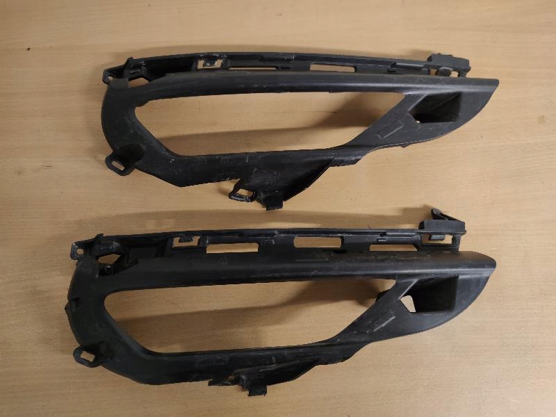 фото №1, Решітка рамка кронштейн бампера volvo xc60 ii 17-