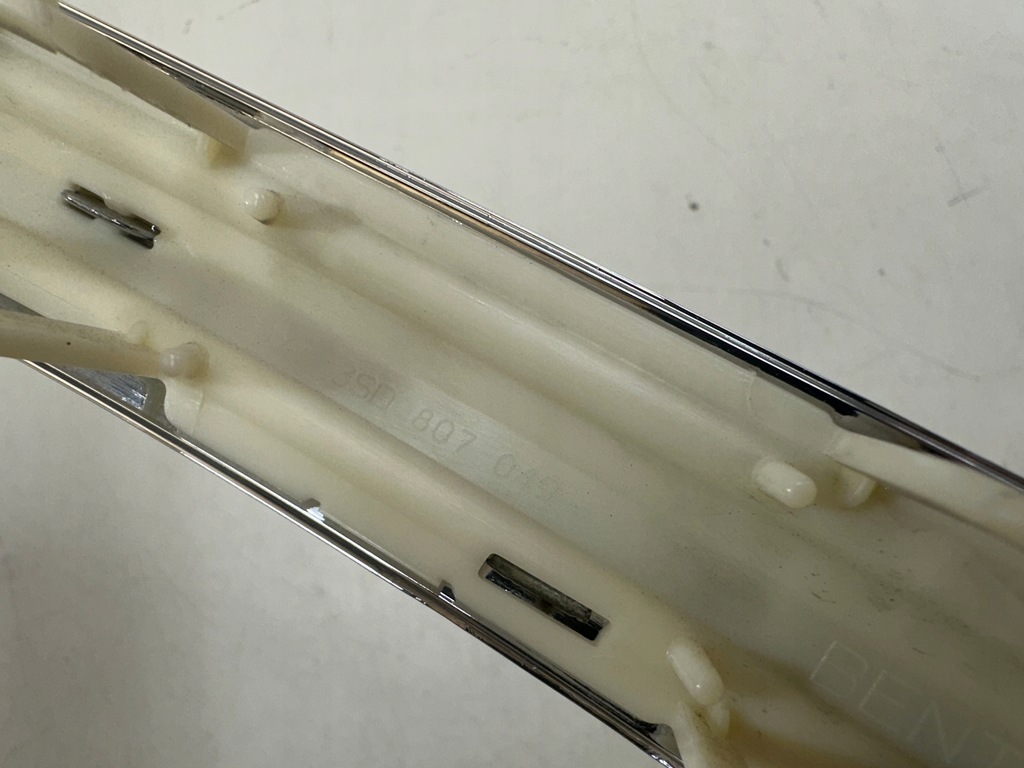 фото №12, Левый хром молдинг bentley bentayga