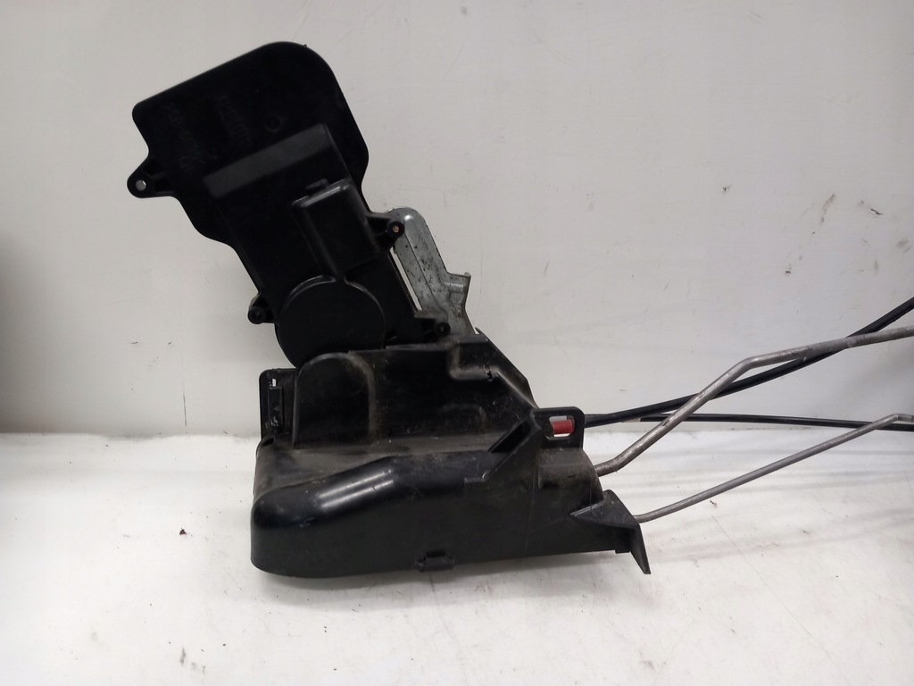 фото №1, Замок левый задний дверь mazda 6