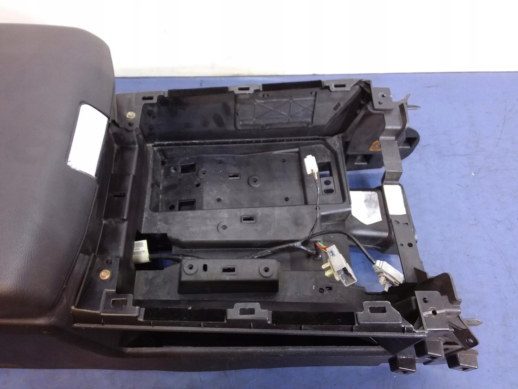 фото №9, Dodge ram 1500 iv підлокітник тунель середній