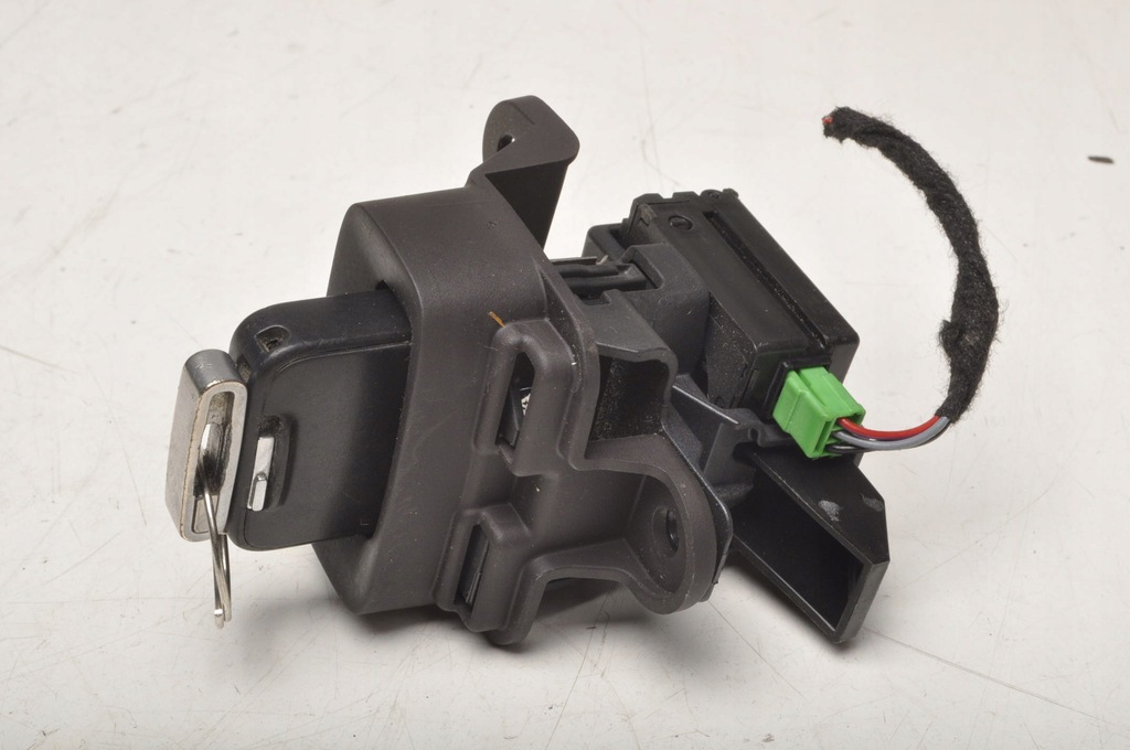 фото №1, Volvo s60 ii v60 замок запалювання ключ 30791678