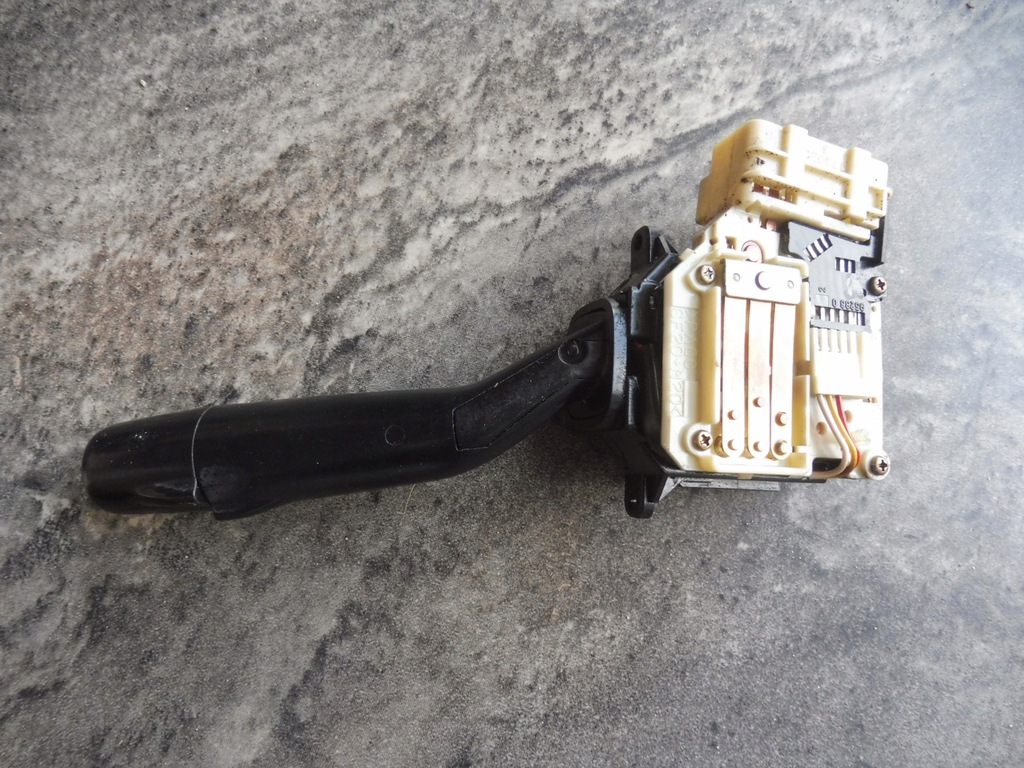 фото №3, Carina e переключатель света рычаг