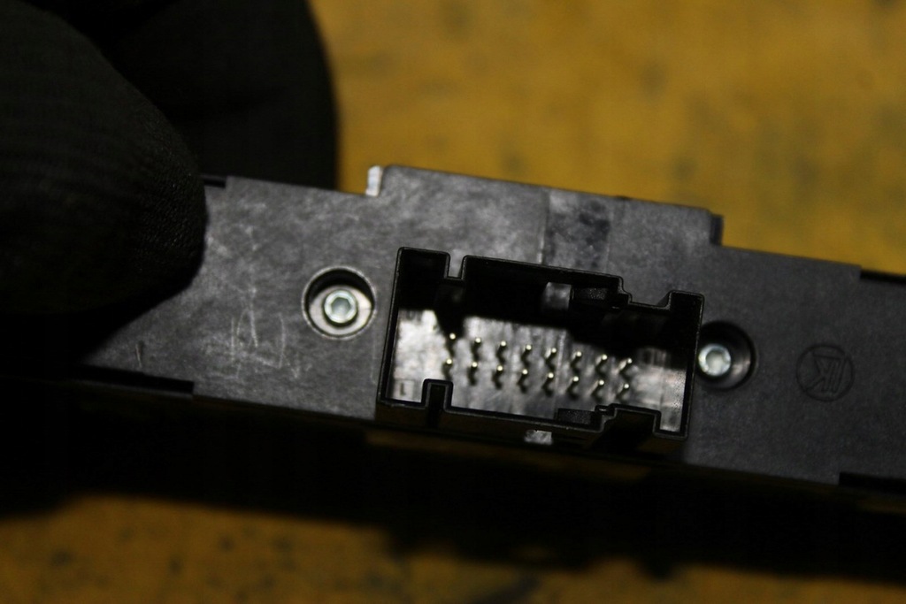 фото №6, Панель переключатель консоли zafira b 13100109xx