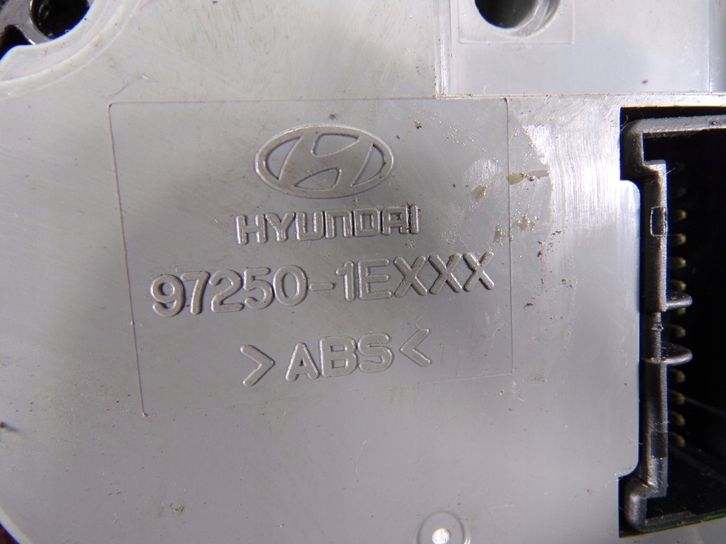 фото №8, Hyundai accent iii панель обдув