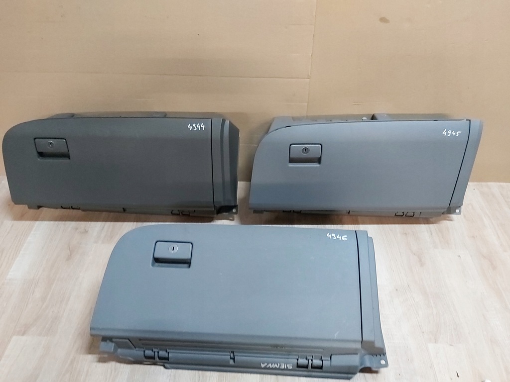 фото №5, Toyota sienna 11 бардачок панелі пасажира