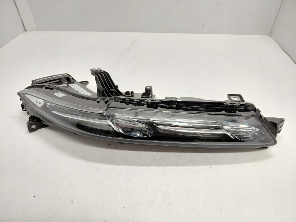 Купити Bmw g70 swarovski led drl лампа права idealna