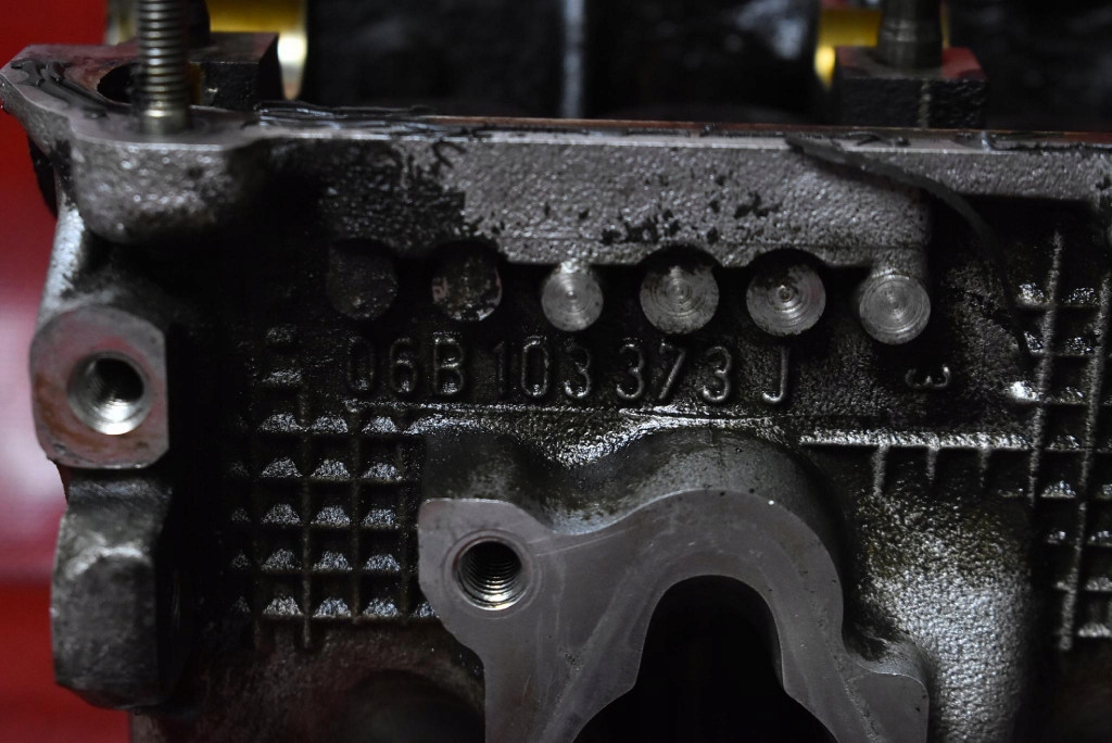 фото №15, Головка двигателя 06b103373j vw bora 1.6 8v 98-05