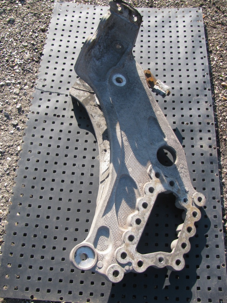 фото №2, Mercedes actros mp4 euro6 кронштейн кронштейн рессора