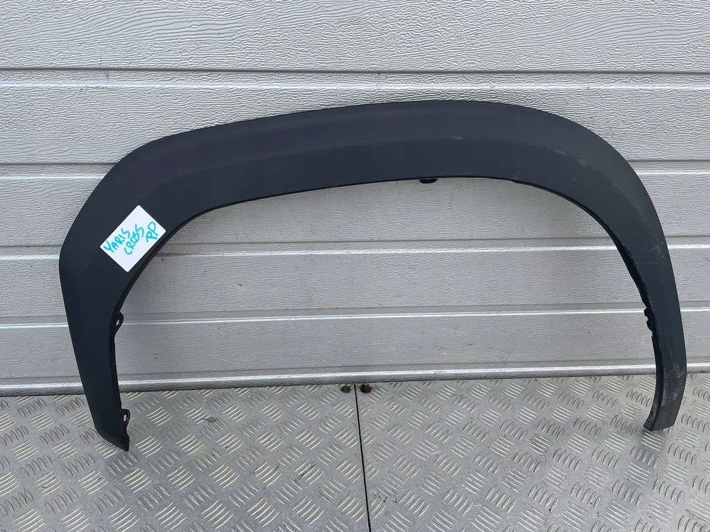 фото №1, Toyota yaris cross молдинг крыла перед правый 75611-od010