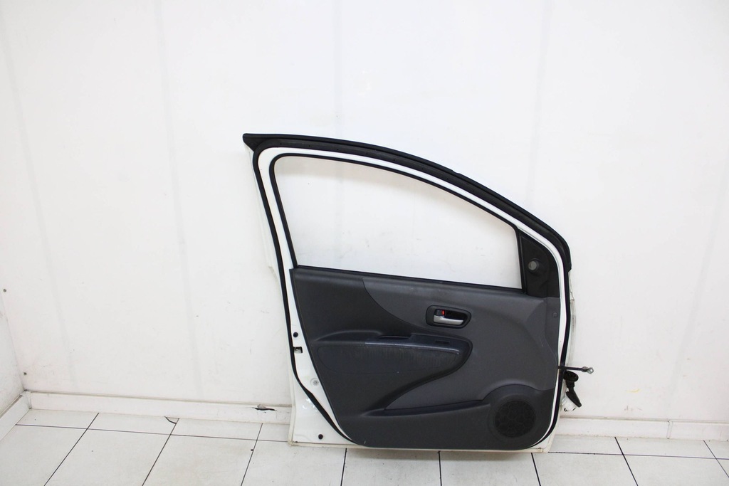 фото №8, Suzuki alto nissan pixo 08r- дверь левый перед левая передние 26u