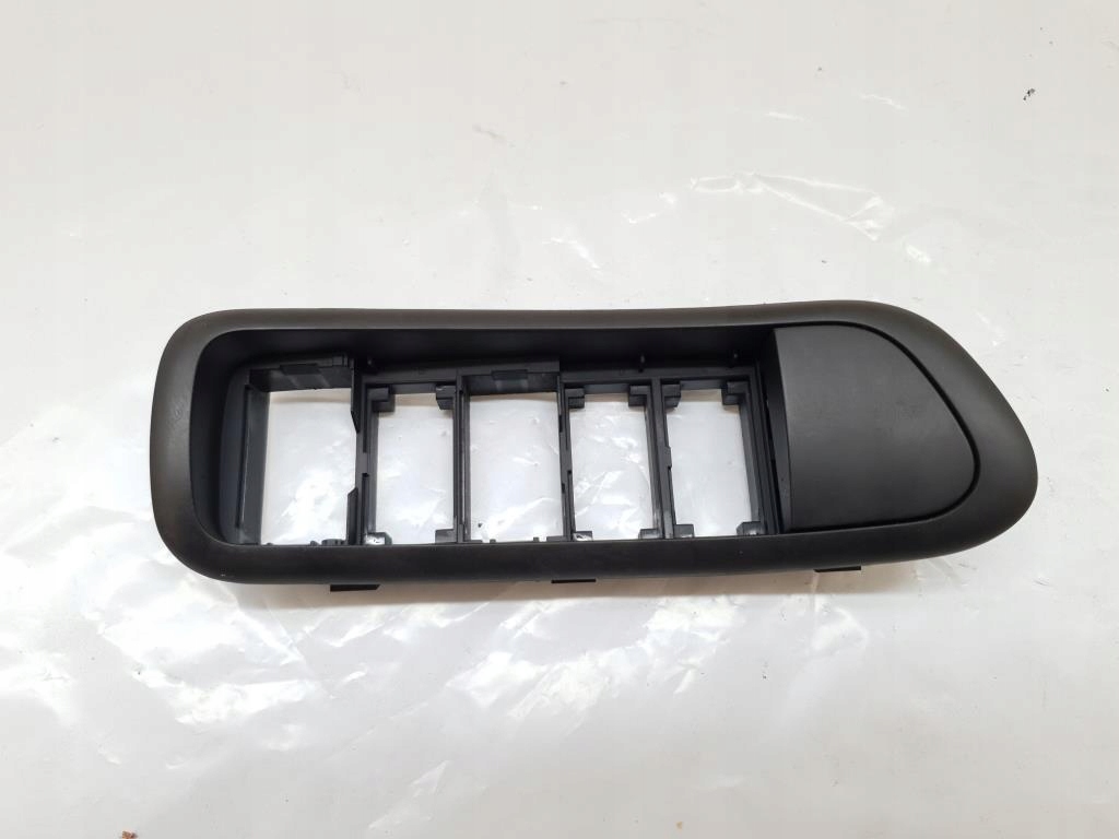 фото №1, Рамка панелі консолі kia magentis ii