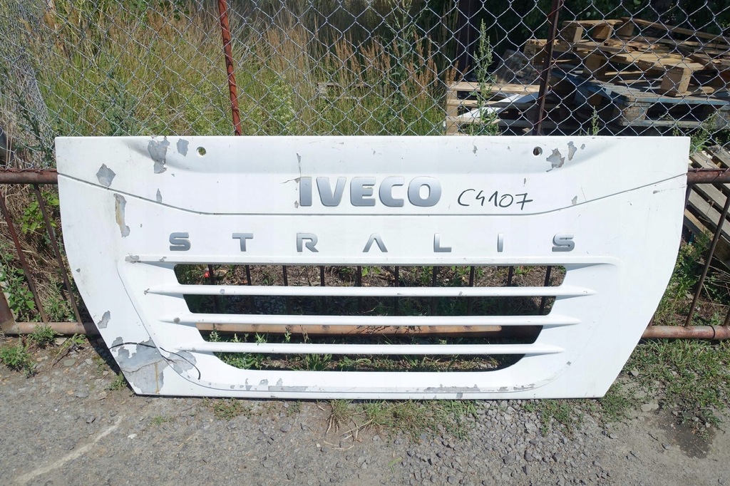 фото №1, Капот решётка радиатора двигателя iveco stralis 500365675
