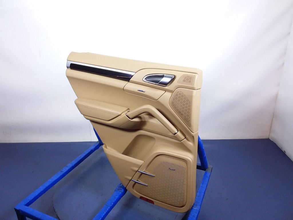 фото №4, Porsche cayenne ii 7p5 обивка дверь задняя левый