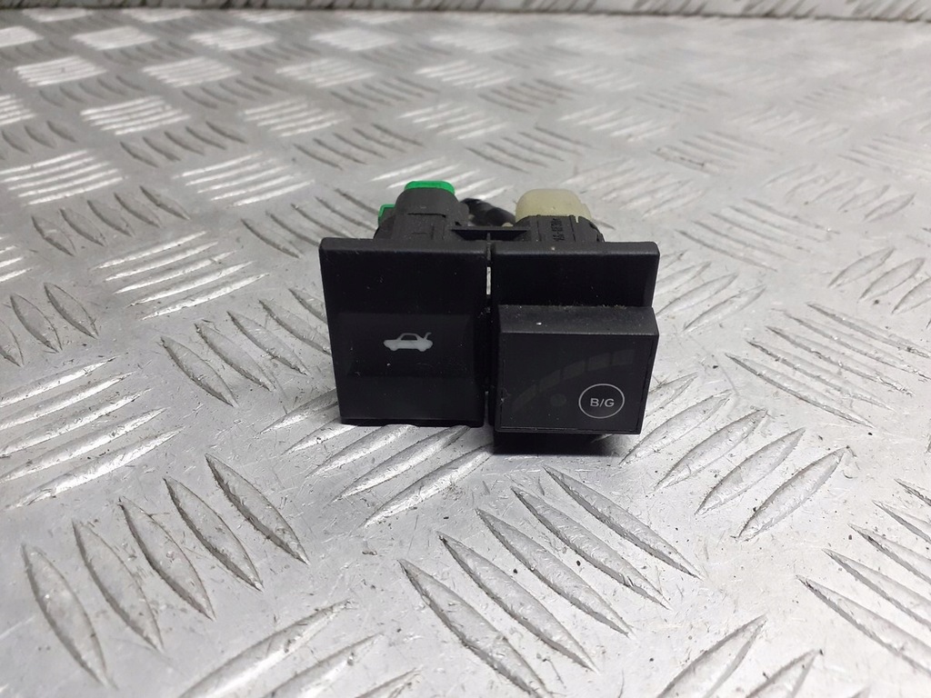 фото №1, Перемикач відкривання кришки ford mondeo mk3