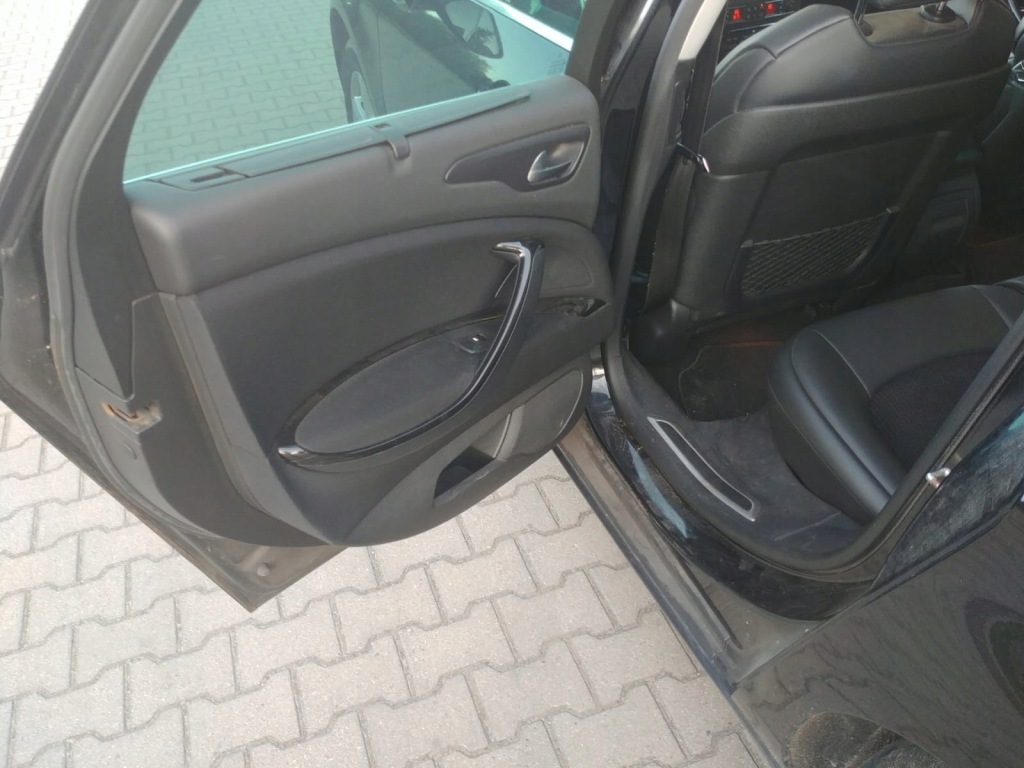 фото №1, Citroen c5 iii 2009 оббивка обшивка задня лівий