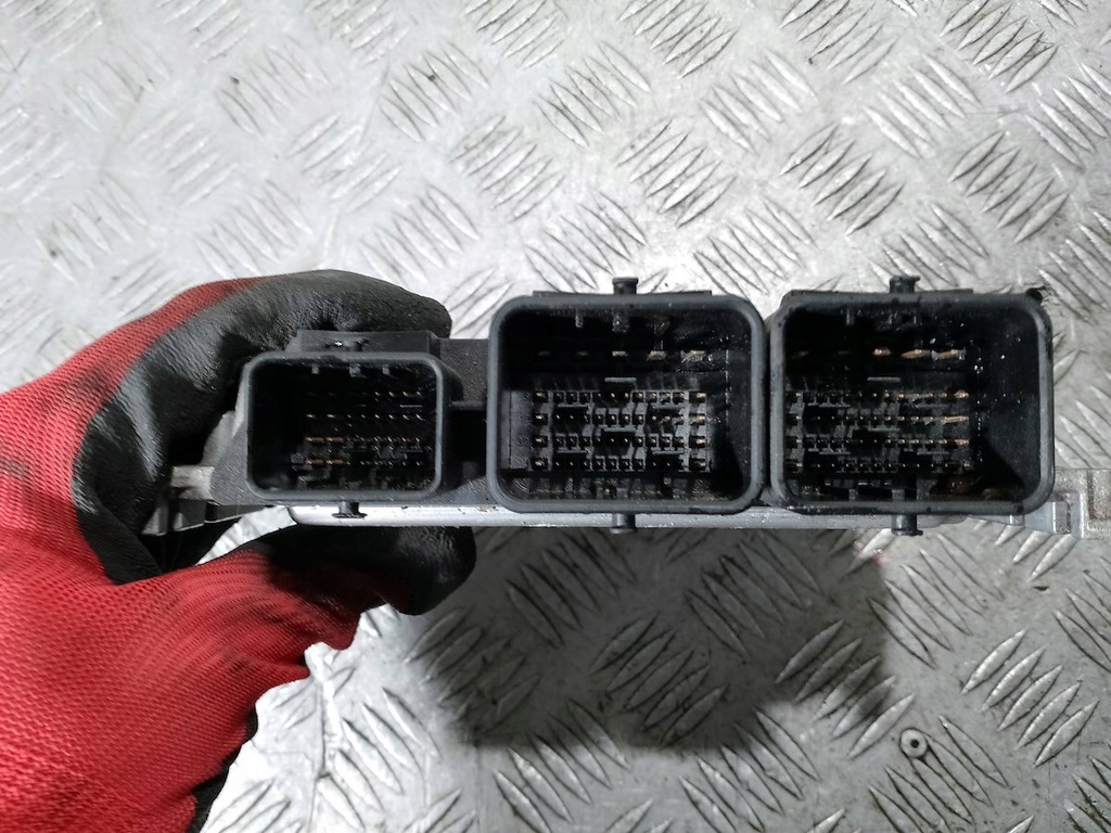 фото №3, Бортовой компьютер, блок управления peugeot 308 sw