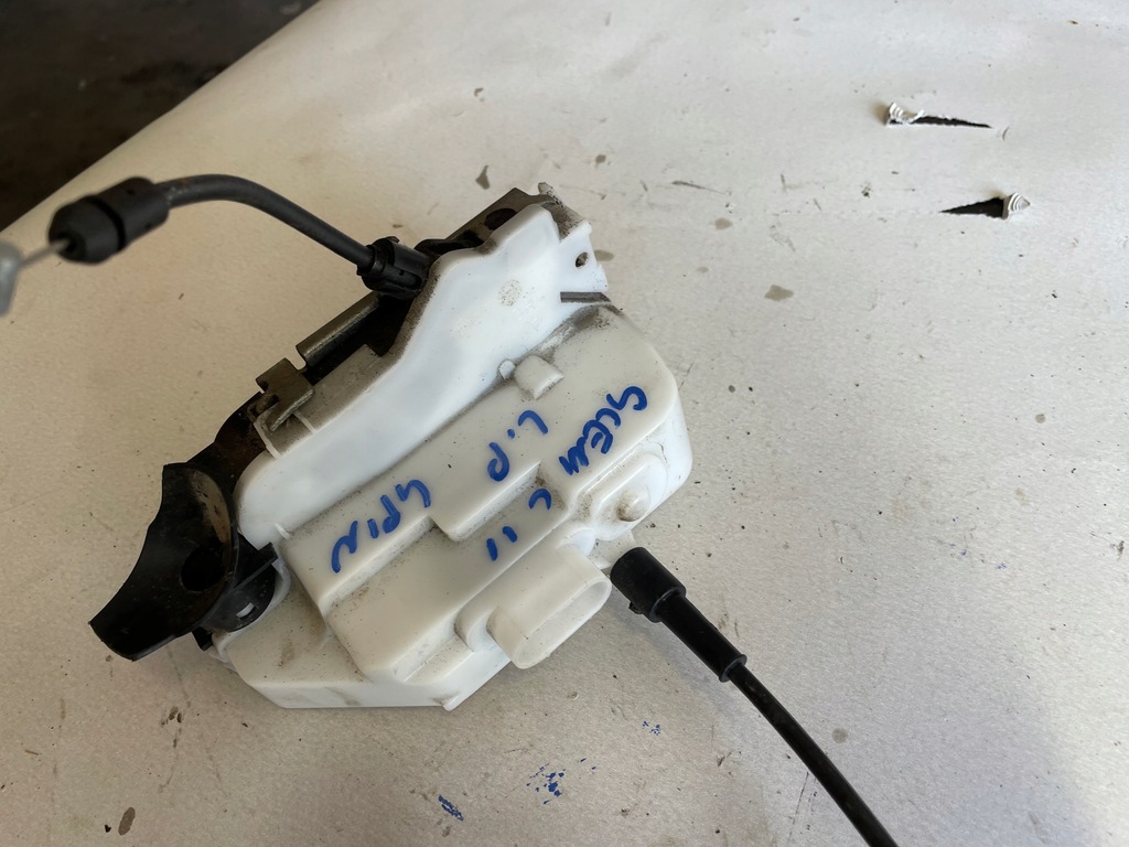 фото №2, Renault scenic ii замок дверь левый перед 4 pin