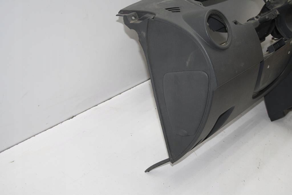 фото №10, Панель приладів приладова dacia logan mcv 06-09r