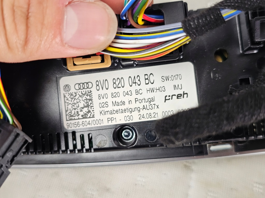 фото №7, Панель переключатель управление кондиционер кондиционера обдув audi q2 8v0820043bc