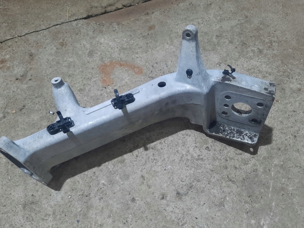 фото №3, Кронштейн бампера ліва renault premium dxi