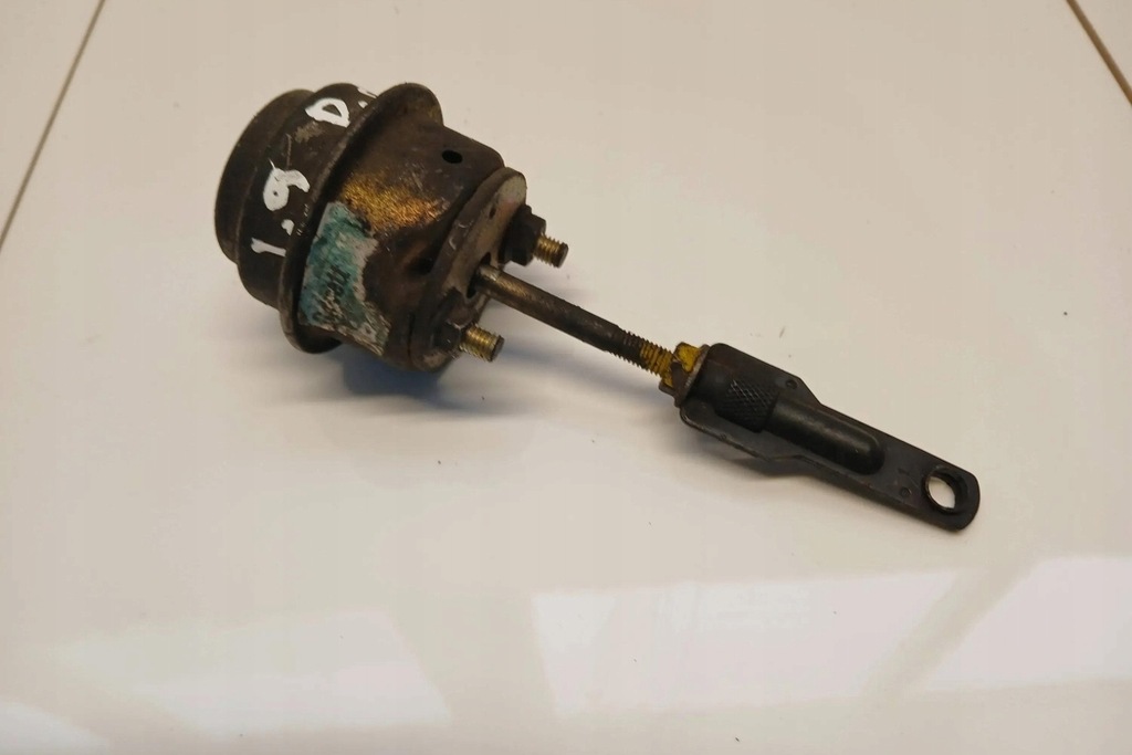 фото №1, Вакуум турбины renault grand scénic ii jm0/1_ 43348305 1.9l дизель 2004