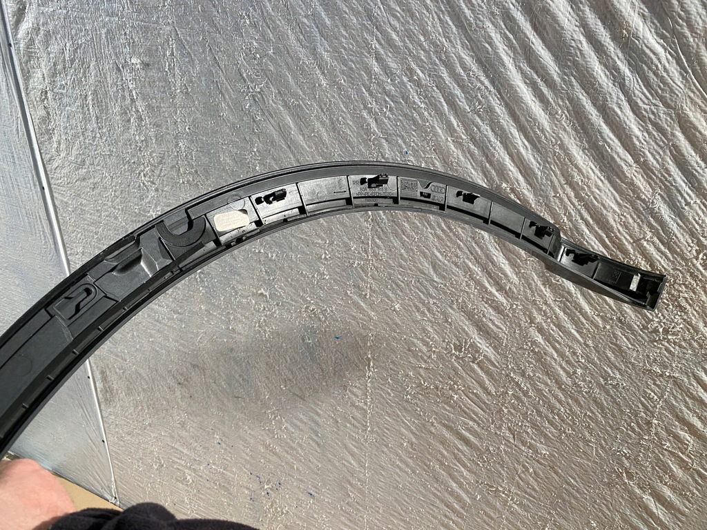 фото №7, Audi q5 80a молдинг крила правий задня задня права