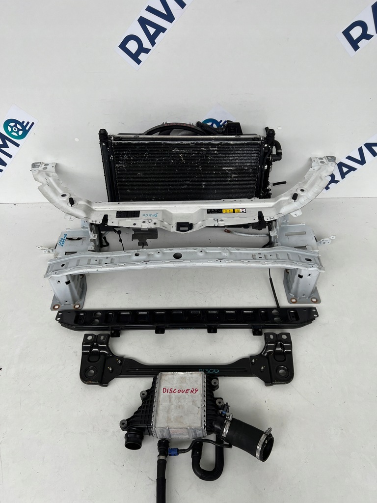 фото №1, Pas передний радиатор land rover discovery sport