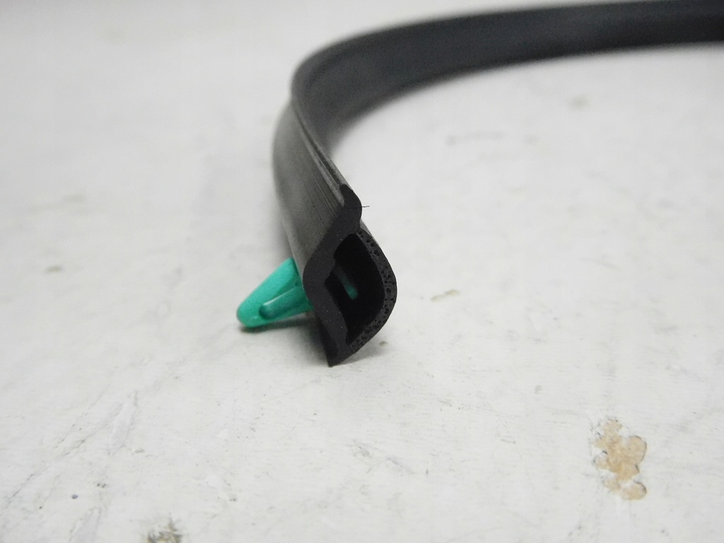 фото №5, Молдинг левых дверь nissan almera tino 82839-bu000