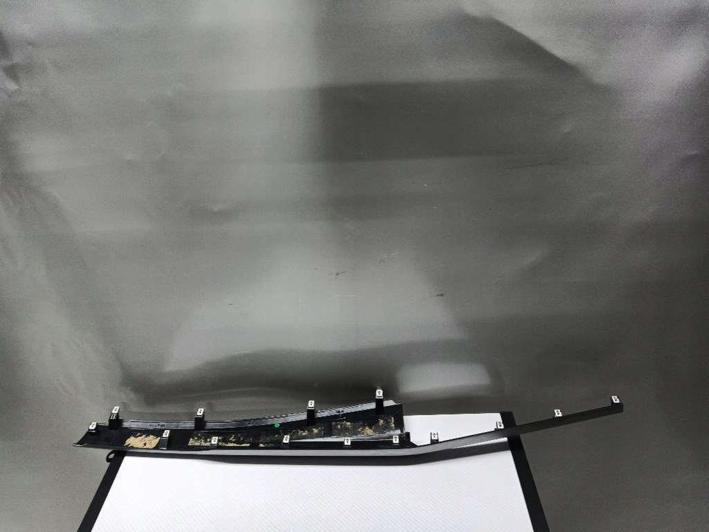 фото №4, Молдинг декоративна консолі dekor панелі приладової панелі vw golf viii 5h1858416d