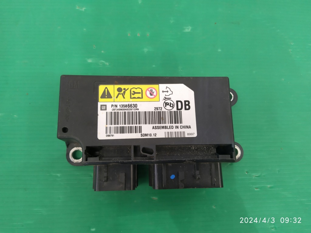 фото №1, Модуль датчик подушек подушка безопасности opel mokka 13586630