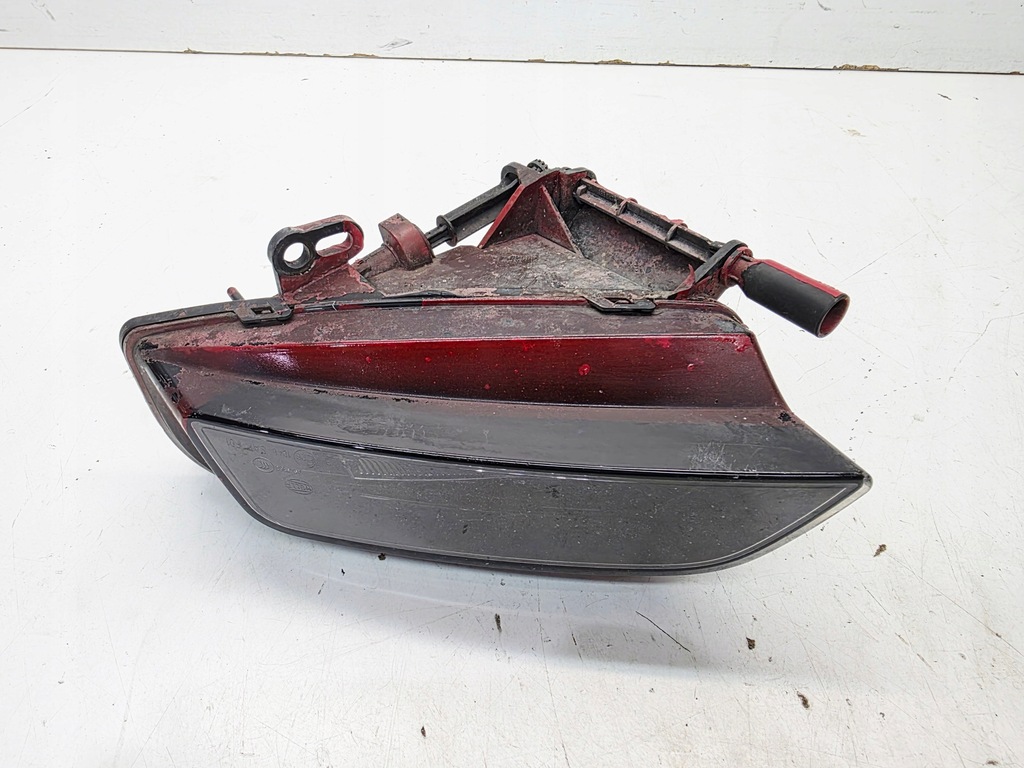 фото №1, Противотуманная фара левый перед audi a3 8v 8v0941699d