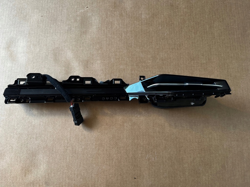 фото №1, Kia niro ii 2022- решётка вентиляции левая