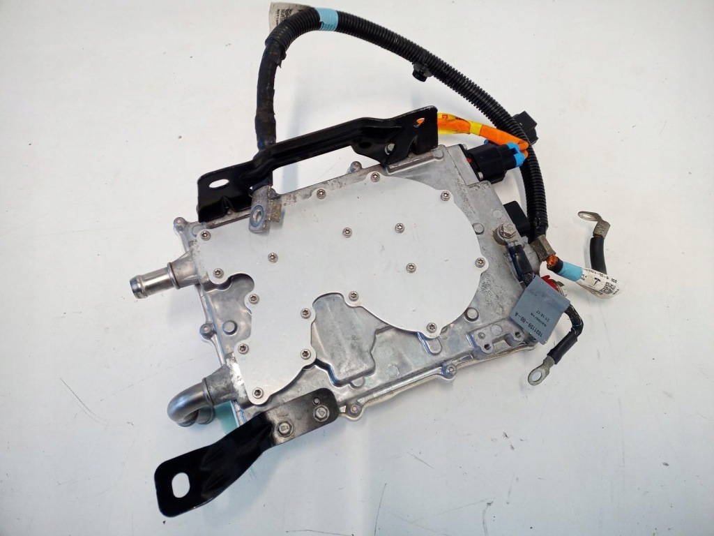 Регулятор напруги конвертер tesla s рестайлінг  1028665-00-d Доставка