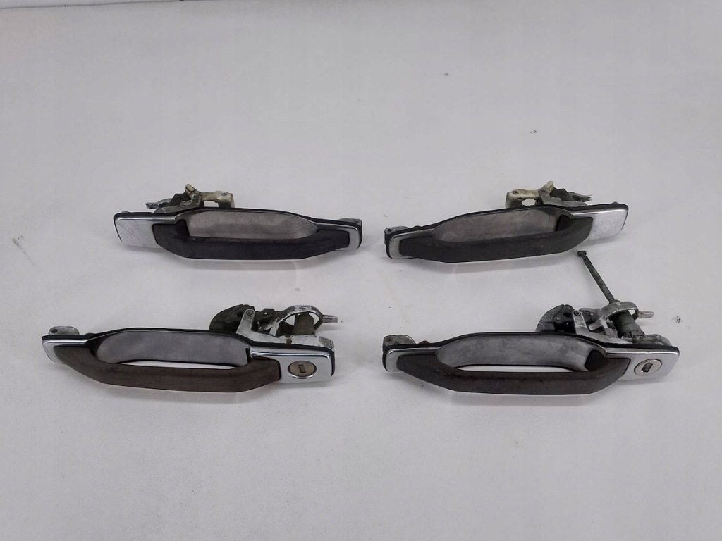 Купить Ручка наружное комплект mercedes-benz w126 79-91
