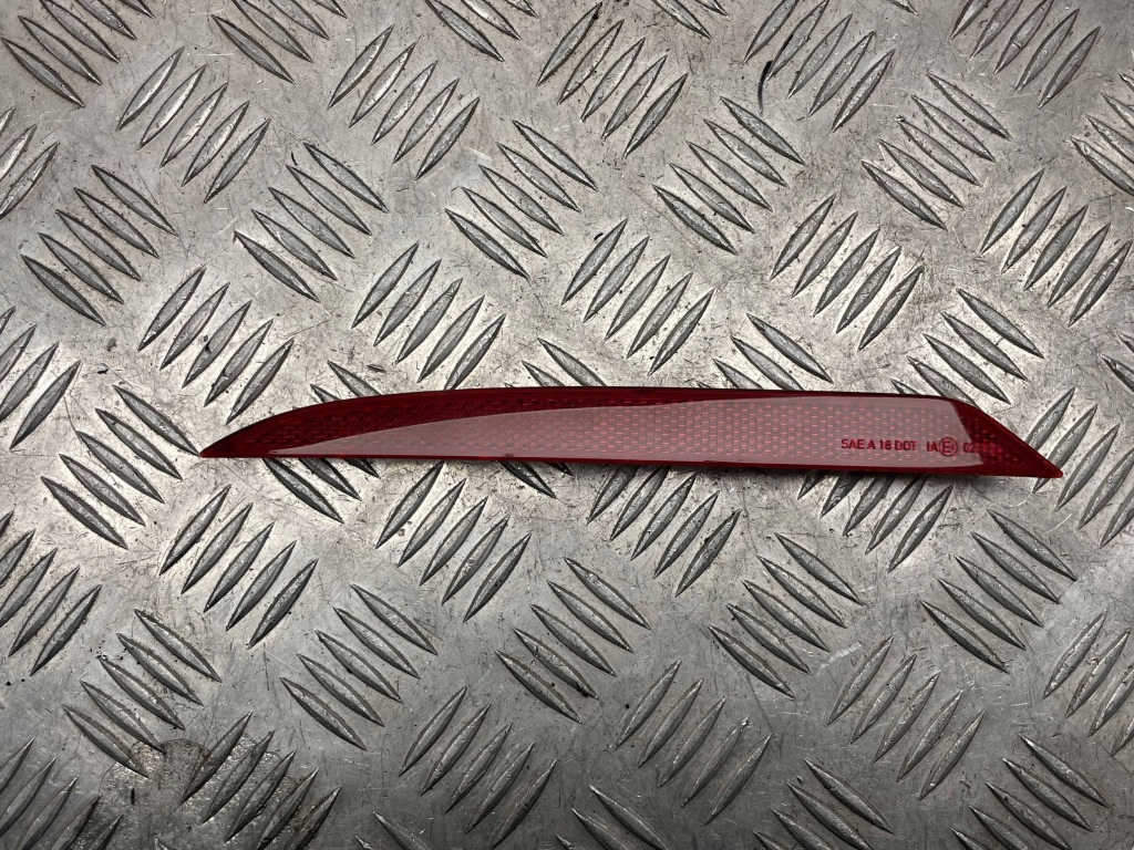 фото №4, Bmw оригинальный номер 8077173 1' f40 свет отражающий отражатель левый