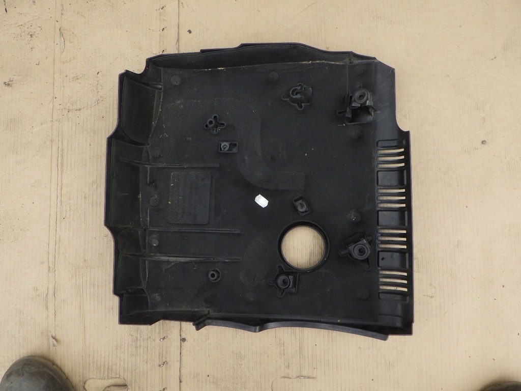 фото №5, Audi a5 8t 2.0 крышка защита двигателя 08j103825br