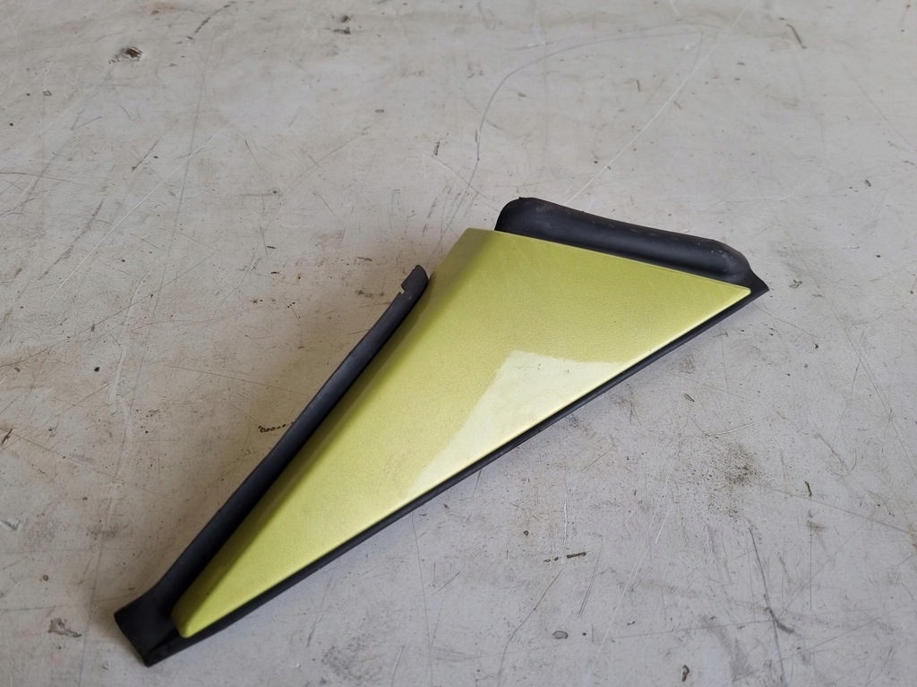 фото №1, Opel adam заглушка крыла правый 13365626