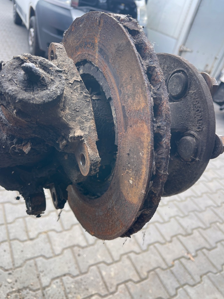 фото №5, Ступица поворотный кулак nissan atleon eco-t 06-20r