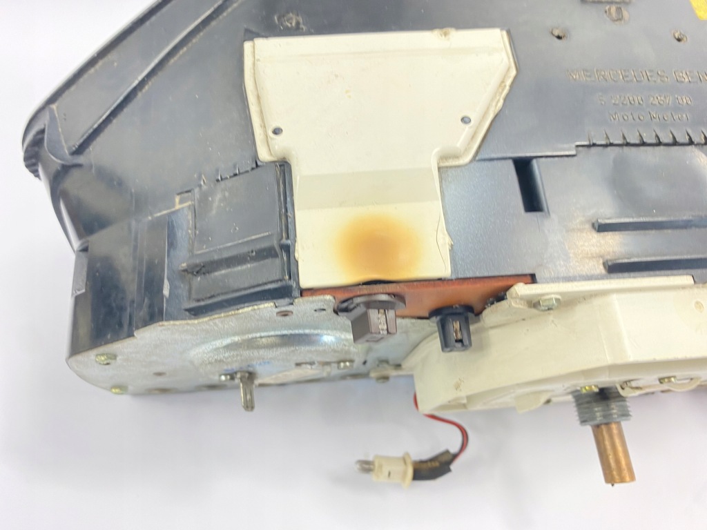 Панель приборная панель mercedes w124 1245420011 1245401348 Киев