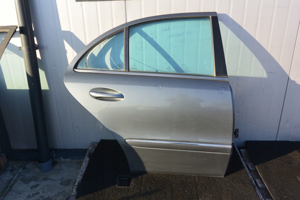 фото №1, Двері праве задня c494 494 mercedes w211 sedan