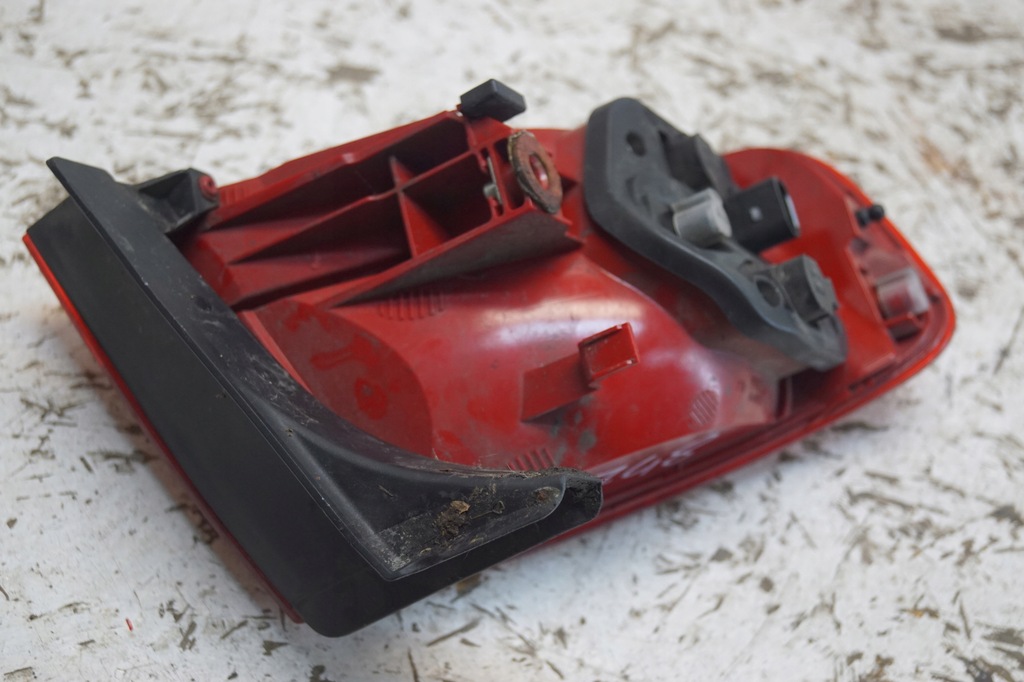 фото №10, Audi a4 b8 sedan лампа правая задняя