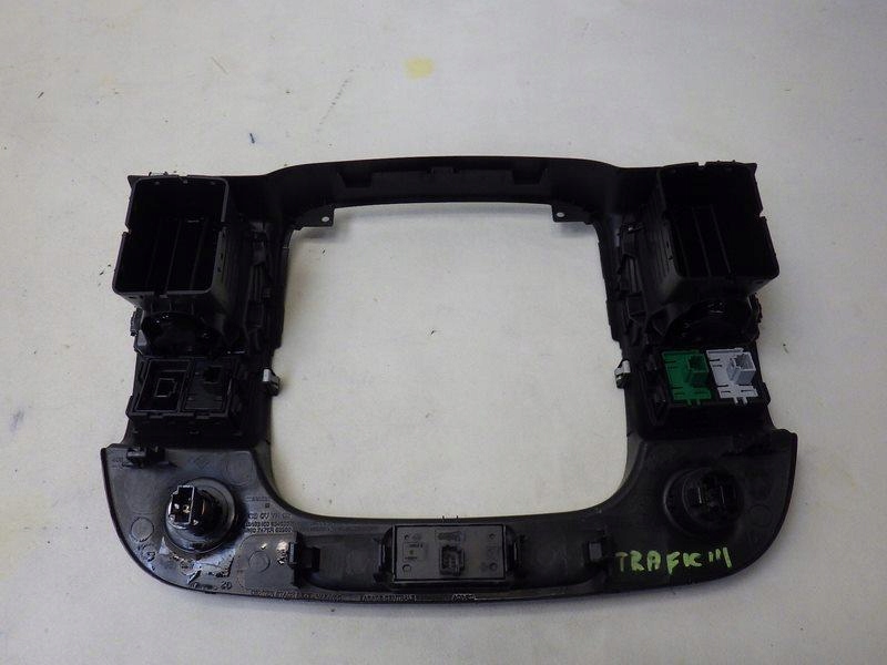 фото №3, Рамка защита радио решётки воздуховод trafic vivaro iii