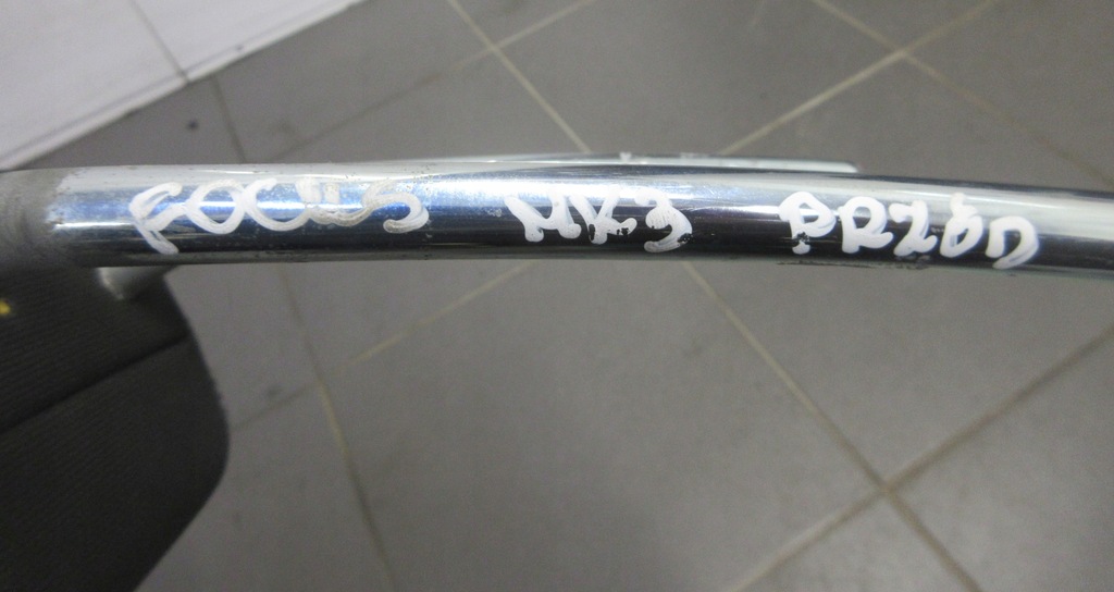 фото №4, Подголовник правый левый перед ford focus mk3