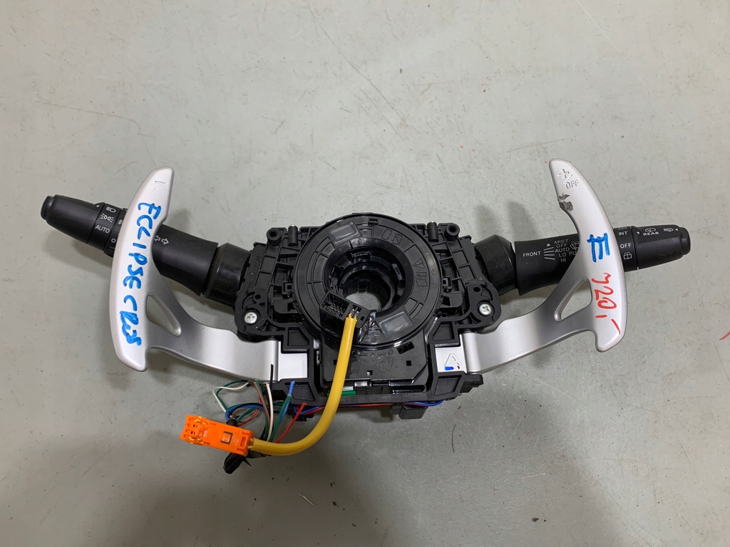 фото №1, Mitsubishi eclipse cross переключатель комбинированный 8617a633