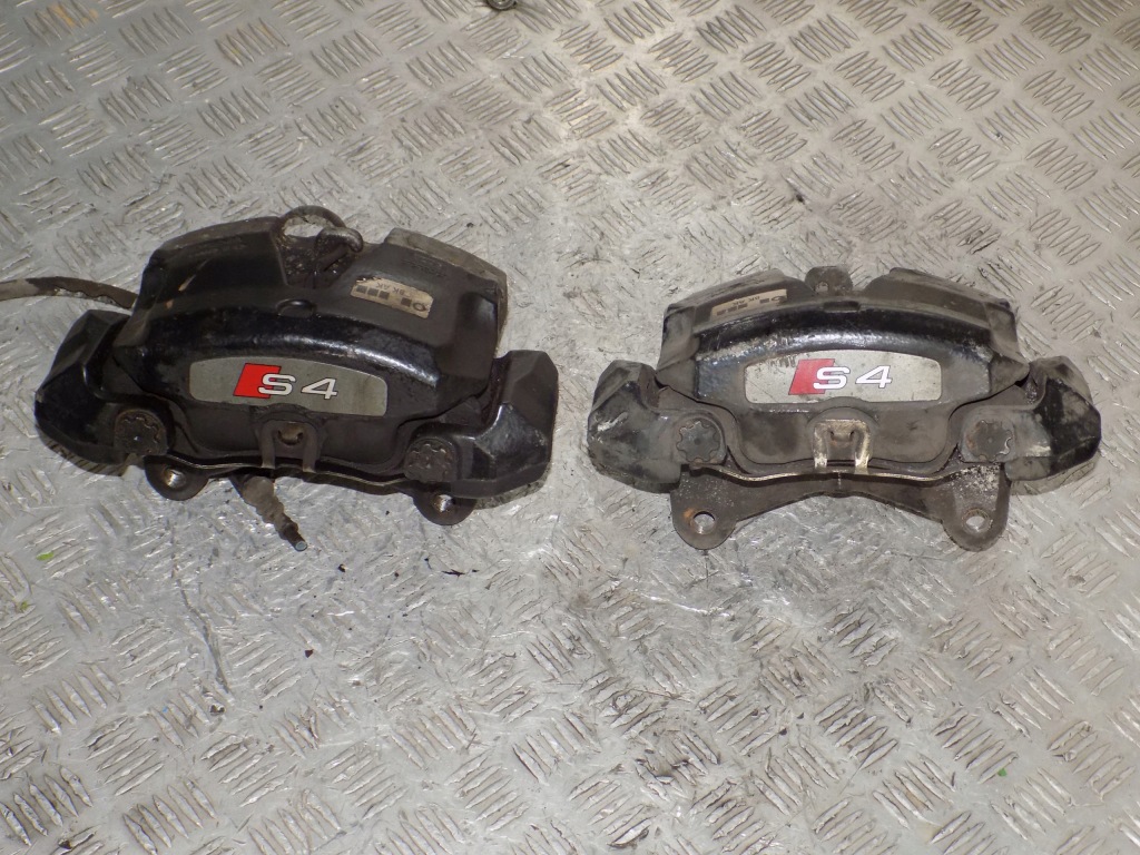 фото №1, Супорт гальмівний перед правий лівий audi s4 8755/a